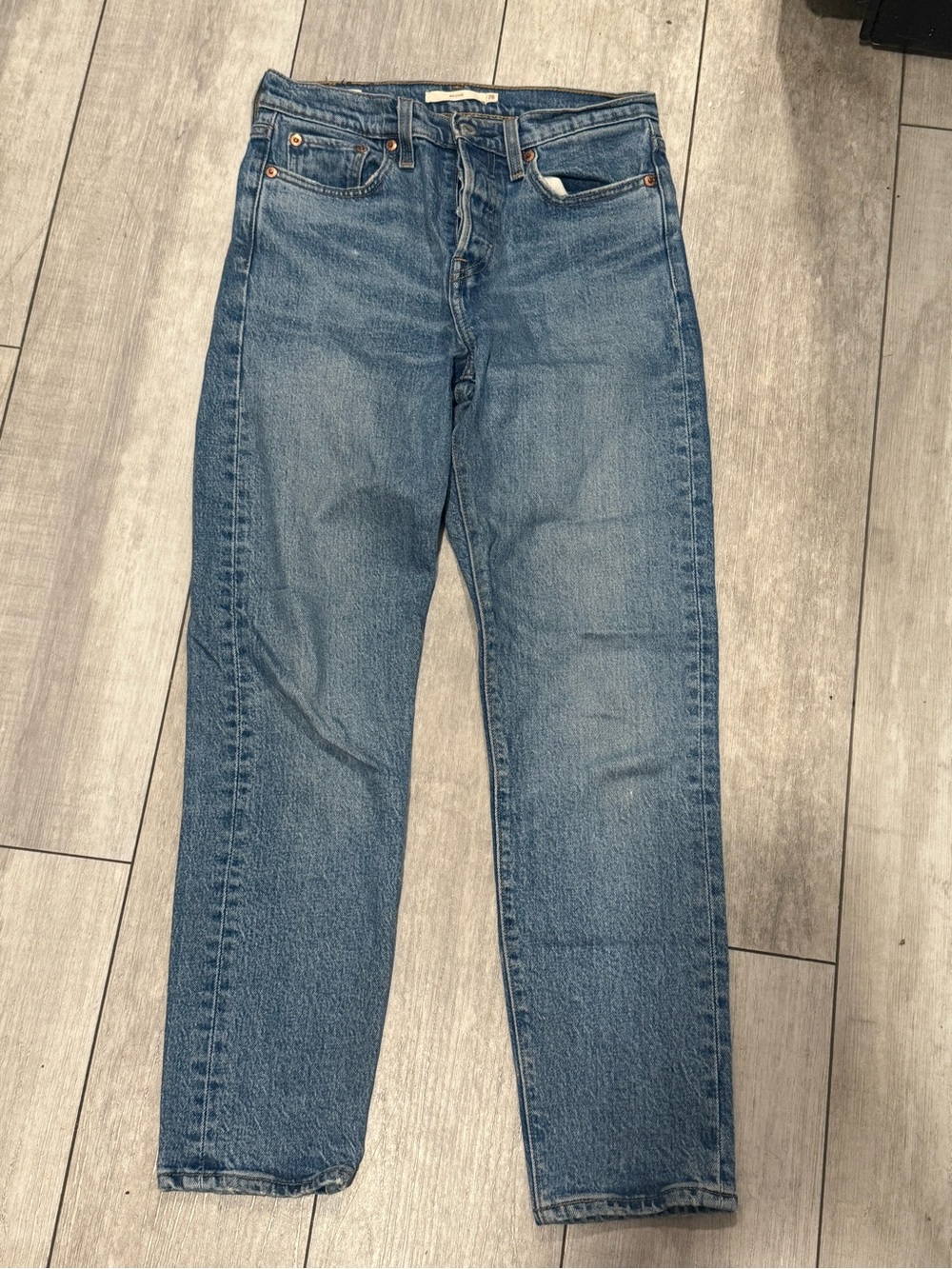 Levi’s Premium Wedgie Icon 26 Straight High Rise